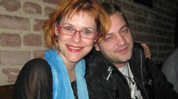 lovitura de teatru familia malinei olinescu nu crede in varianta sinuciderii si amana inmormantarea