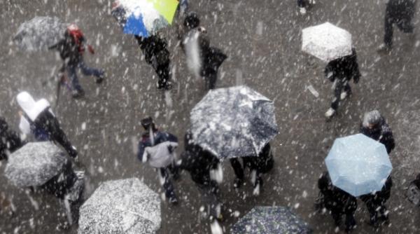 atentionare meteo lapovita ninsori si vant puternic in majoritatea zonelor tarii vezi prognoza pe trei zile