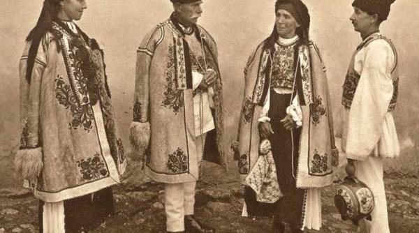 de la nasterea soarelui nebiruit la nasterea mantuitorului