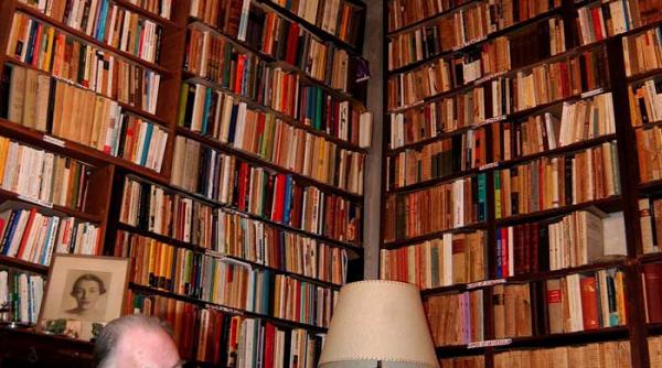 vicepresedintele academiei romane o sa mi fac craciunul cu kogalniceanu cu negruzzi cu alecsandri