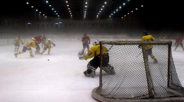 reactia presei maghiare din harghita la incidentul cu hocheistul roman batut lotul romaniei este selectionata secuiasca numita impropriu romana