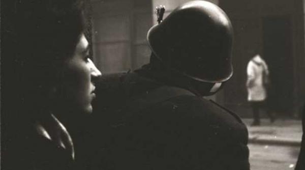 manifestarile de strada din 1989 1990 in fotografii