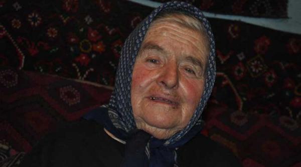 colindele mamei cosana