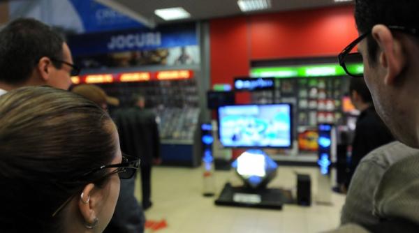 amenzi usturatoare pentru cartelul lcd urilor