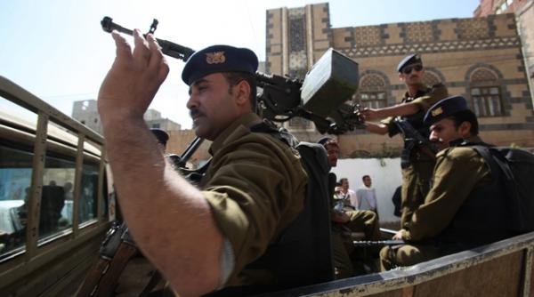 jurnalist francez gasit mort in yemen in camera sa de hotel sugrumat cu un cablu electric si legat de pat