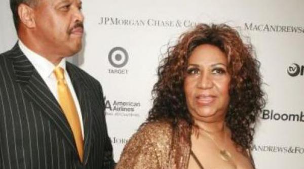 regina muzicii soul aretha franklin se casatoreste la 70 de ani cantareata este la al treilea mariaj