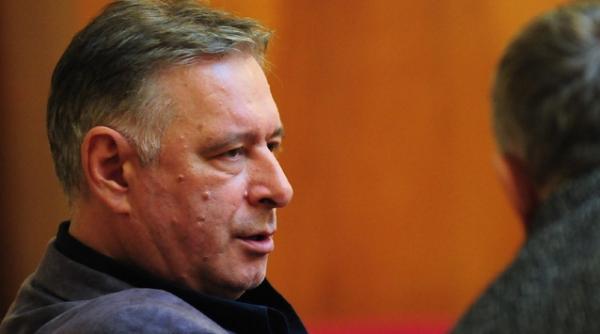 madalin voicu a ajuns la urgente cu dureri abdominale