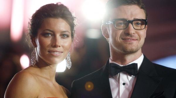 justin timberlake si jessica biel s au logodit