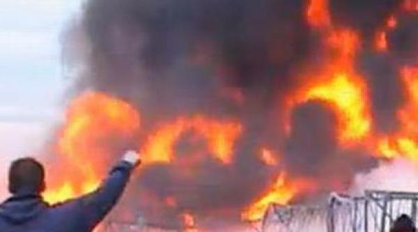 incendiu la fabrica de cauciucuri de la granicesti update flacarile au cuprins si sectia de productie video