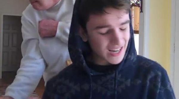 bunicuta rapperita face senzatie pe internet aproape 4 milioane de accesari in doar 4 zile video