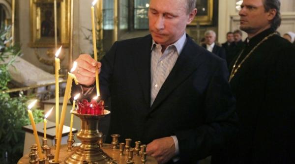 putin a fost botezat in secret in timpul lui stalin