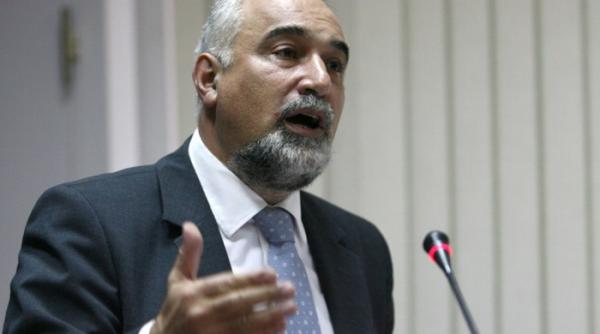 vosganian cere diicot sa fie audiat in dosarul romgaz alaturi de boc si basescu