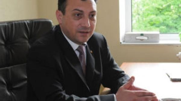 ministrul moldovean al culturii prins beat la volan video