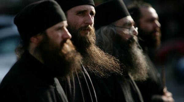 preotii din cluj protesteaza fata de amenajarea unui crematoriu uman in cartierul manastur