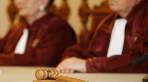 curtea constitutionala va decide pe 18 ianuarie daca alegerile locale vor fi comasate sau nu cu cele parlamentare