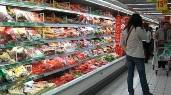 consumul zilnic de mezeluri creste riscul imbolnavirii de cancer pancreatic