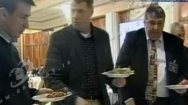 deputatii au mancat si au baut peste 24 de milioane de lei in 3 ani