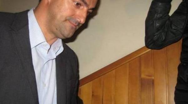 primarul apostu ramane dupa gratii