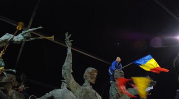 publicati va fotografiile si filmele de la miting pe jurnalul ro