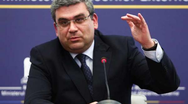 teodor baconschi a inceput inclestarea pe viata si pe moarte intre fortele trecutului si proiectul unei noi romanii