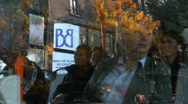 anul privatizarilor in energie guvernul a intrat in linie dreapta cu listarea a cate 10 din actiunile hidroelectrica si nuclearelectrica la bursa