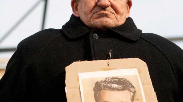 contestarea sistemului politic romanesc