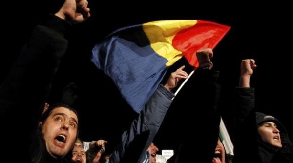 le monde protestele din romania tara ce parea lovita de apatie sunt un soc