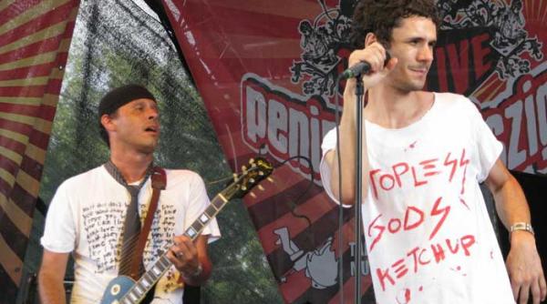 astazi trupele kumm si ostava canta in control