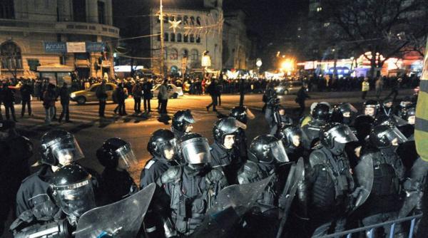 jandarmeria a suplimentat dispozitivele pentru mitingul usl si protestul de la universitate