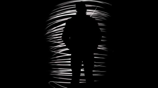 omul paianjen ameninta fecioarele malaeziene