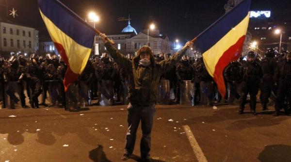 the new york times frustrarile economice s au revarsat pe strazi in romania la fel ca in spania si grecia