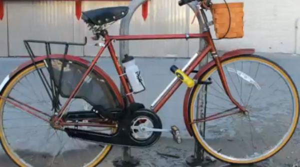 experimentul bicicleta vietii ce se intampla intr un an de zile cu o bicicleta in new york video