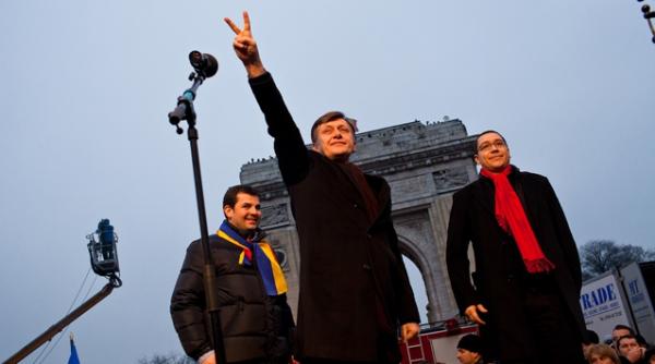 boc raport in fata parlamentului antonescu noi cu dumneavoastra fara anticipate nu vom mai fi niciodata cu strada da video