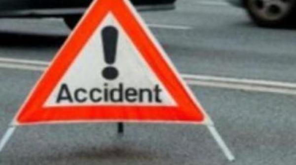 un microbuz s a rasturnat in valcea din cauza poleiului numarul ranitilor a ajuns la 11