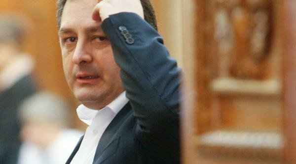 vanghelie demisia din parlament nu rezolva nimic