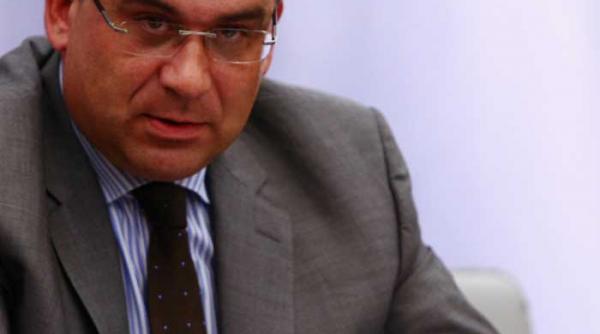 presa straina despre demiterea lui baconschi si proteste