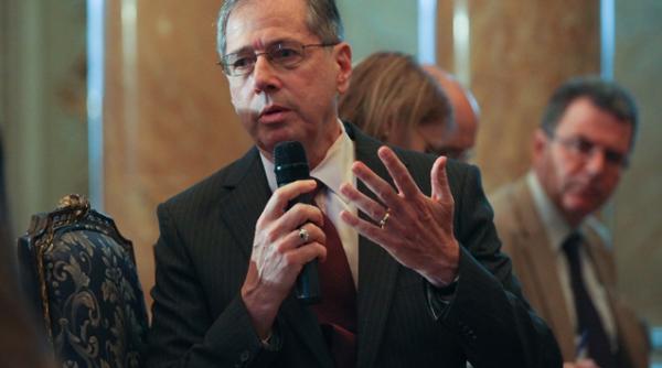 ambasadorul sua mark gitenstein profiturile companiilor de stat n ar trebui directionate doar spre buzunarele celor cu relatii