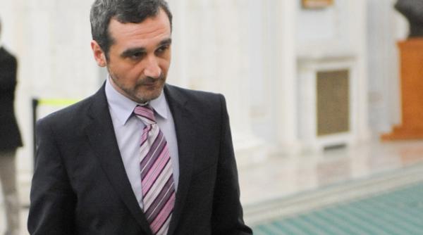 lazaroiu la hotnews nemultumirea poporului e ca un monstru marin