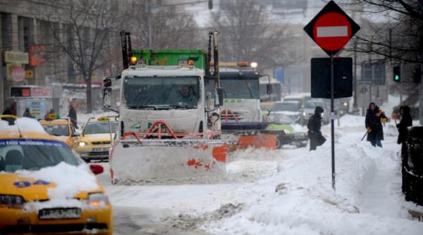aberatie absoluta masinile de deszapezire s au intors de la soseaua de centura pentru ca nu aveau roviniete