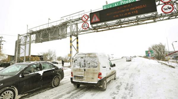 autostrada bucuresti pitesti partial redeschisa 39 de drumuri nationale raman inchise vezi imagini cu elicoptere mai in misiuni de salvare