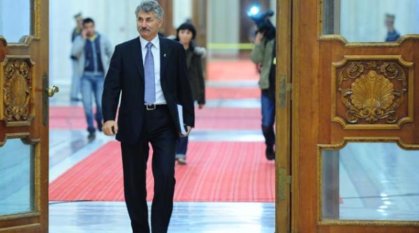 secretarul general al pdl daca intr o luna guvernul nu gaseste solutii la problemele oamenilor atunci sa plece