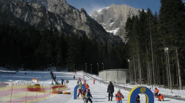 preturi reduse la jumatate pe partia kalinderu din busteni