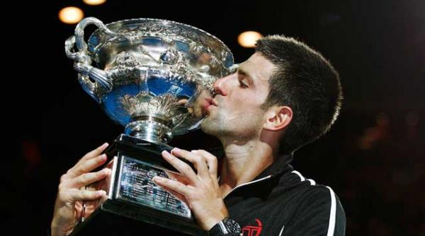 dubla de vis a serbiei novak djokovici a triumfat la australian open iar nationala de polo a cucerit titlul european in olanda