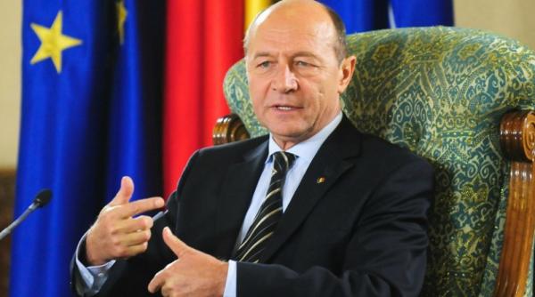 basescu vorbeste de funie in casa spanzuratului