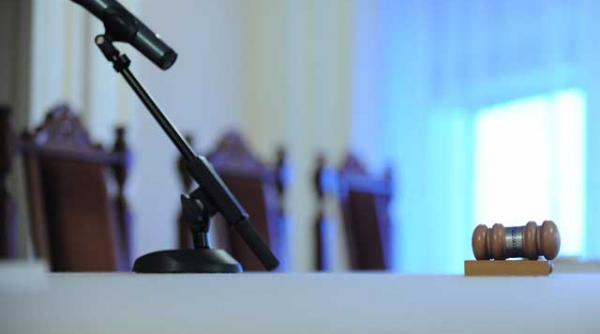 ccr intre salvgardarea democratiei si jocurile puterii azi se da motivatia privind neconstitutionalitatea legii privind comasarea alegerilor