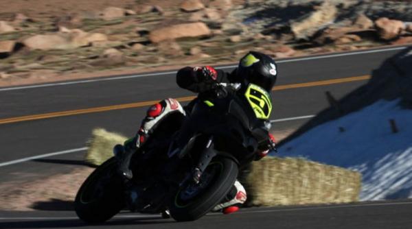 ducati revine la pikes peak