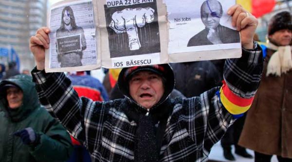 protestele din romania s au aprins iar viermii nu se mai misca din piata