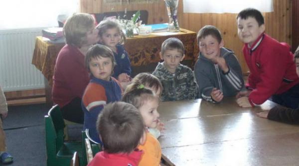 ninsorile si viscolul inchid portile scolilor in bucuresti si alte 11 judete marti si miercuri