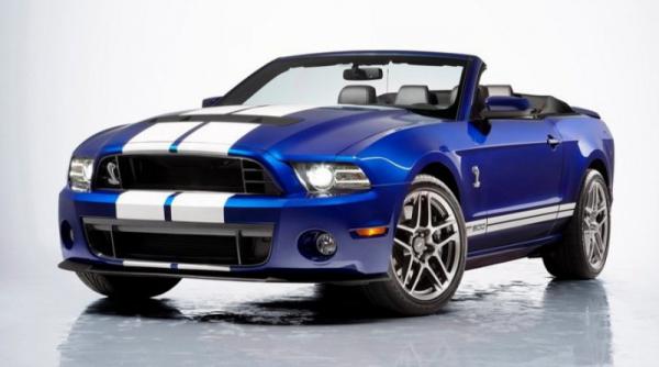 a a arata o decapotabila cu 650 de cai putere sub capota