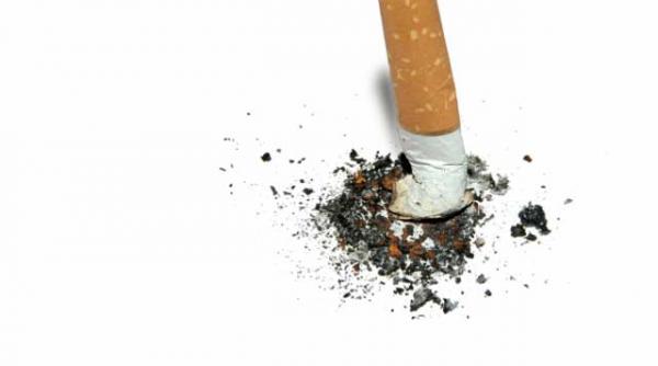 fumatorii sunt expusi maladiei alzheimer